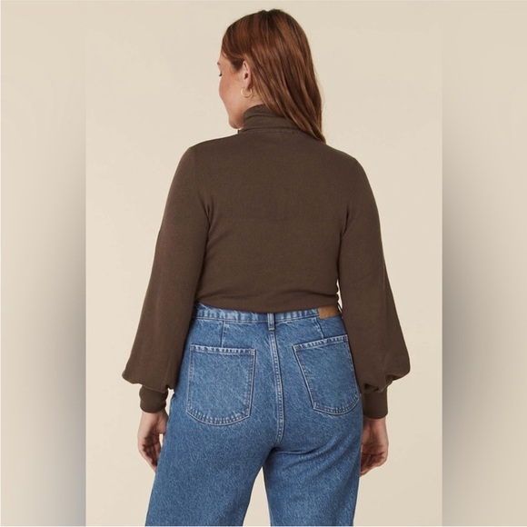 Spell & The Gypsy Highland Classic Skivvy Chocolate Turtleneck Sweater - Picture 9 of 9